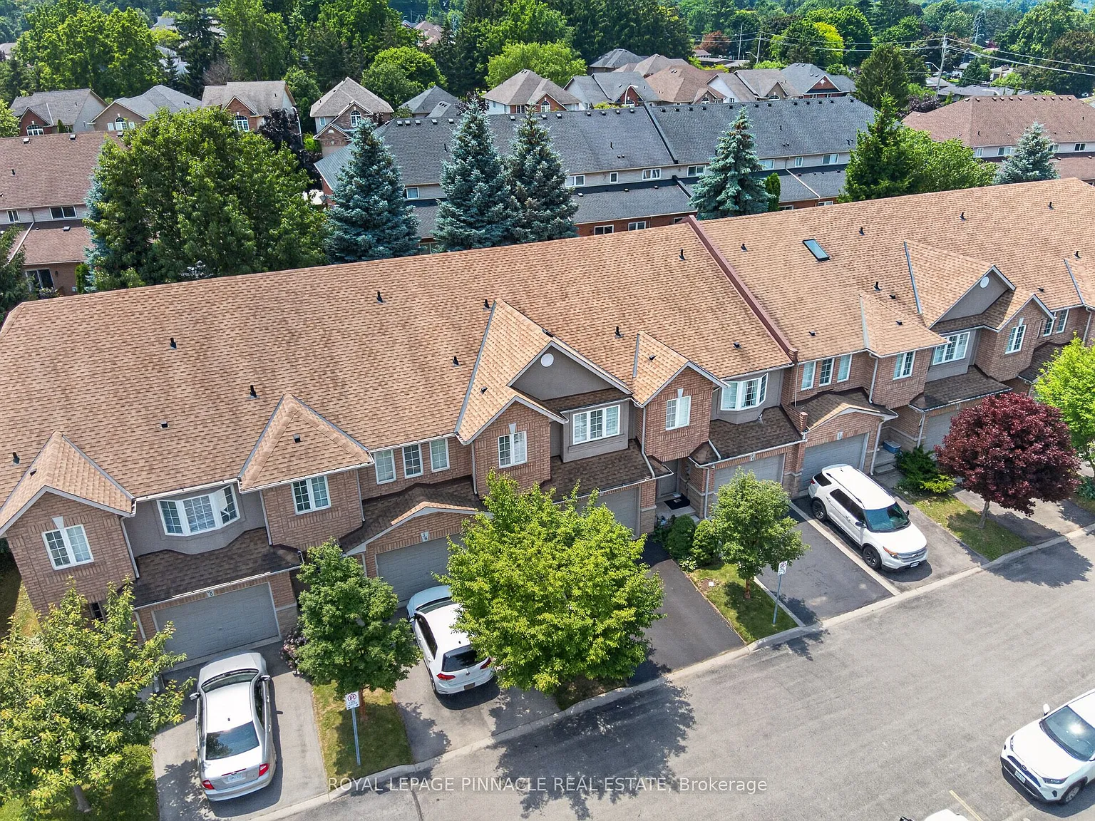 3 bed, $2,899 — Photo 2