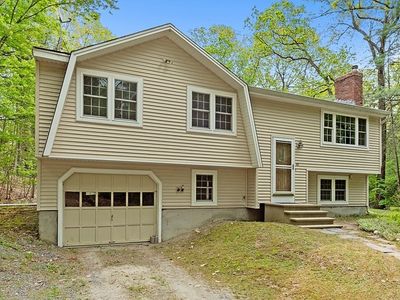 49 Shattuck St, Pepperell, MA, 01463