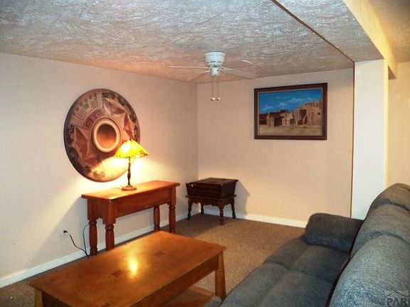 4th image of 311 Gaylord Ave