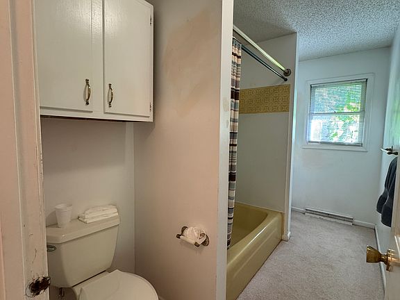 3rd image of 380 Chatham Rd