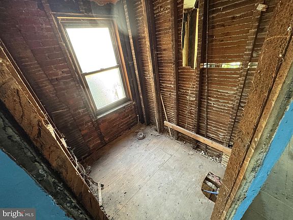 2nd image of 3119 Rorer St