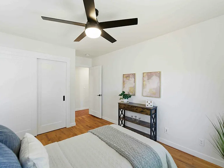 313 N Milton Ave — Photo 5