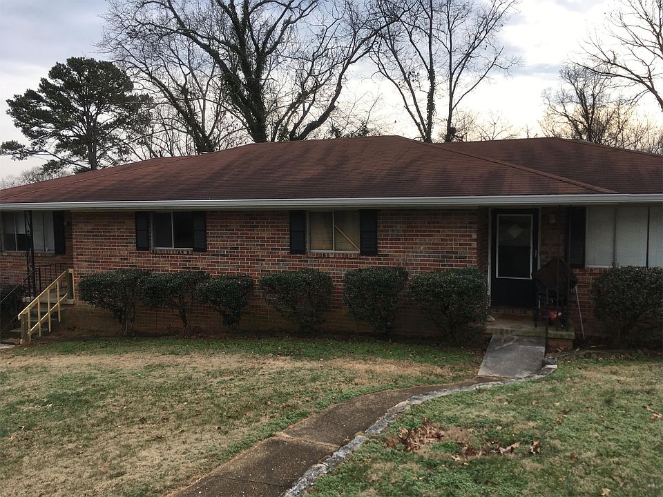 1st image of 522 Royal Crest Dr
