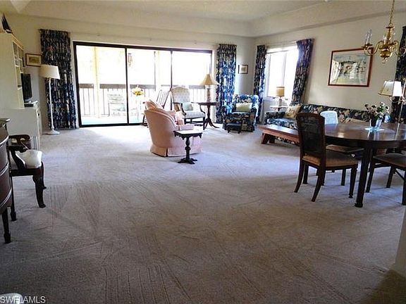 3rd image of 225 5th Ave S APT 201