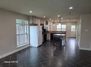129 Richards St #B, College Station, TX 77840