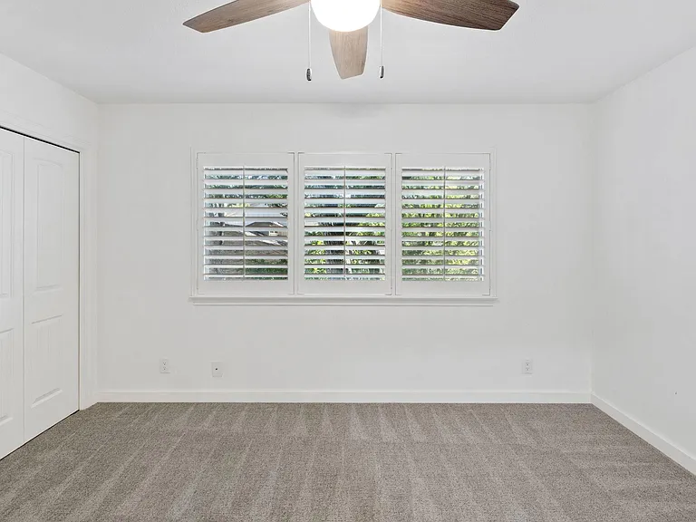 8346 Summerwood Dr — Photo 24