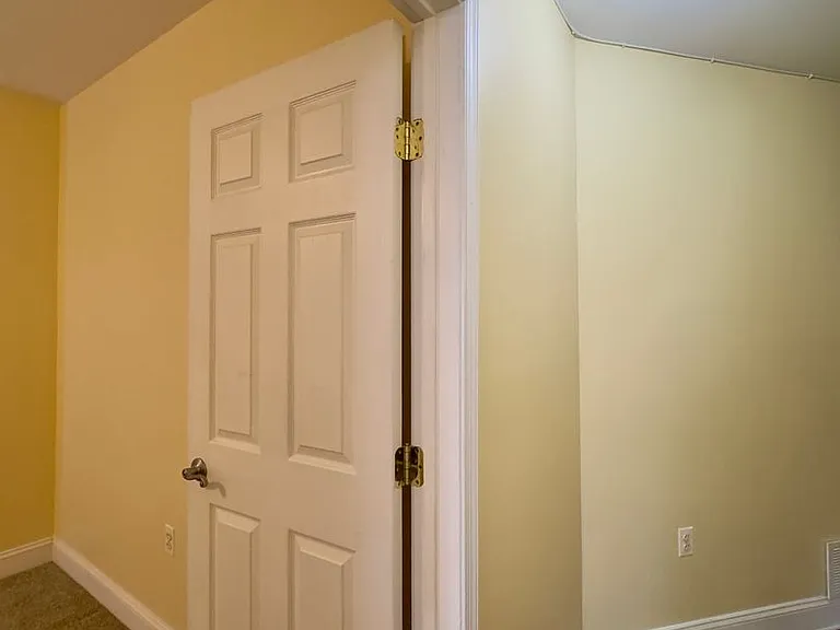 2210 N Charles St — Photo 39