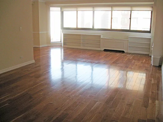 Rented by Sotheby's International Realty | media 13