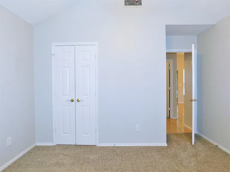 3721 Calvert Ln — Photo 22