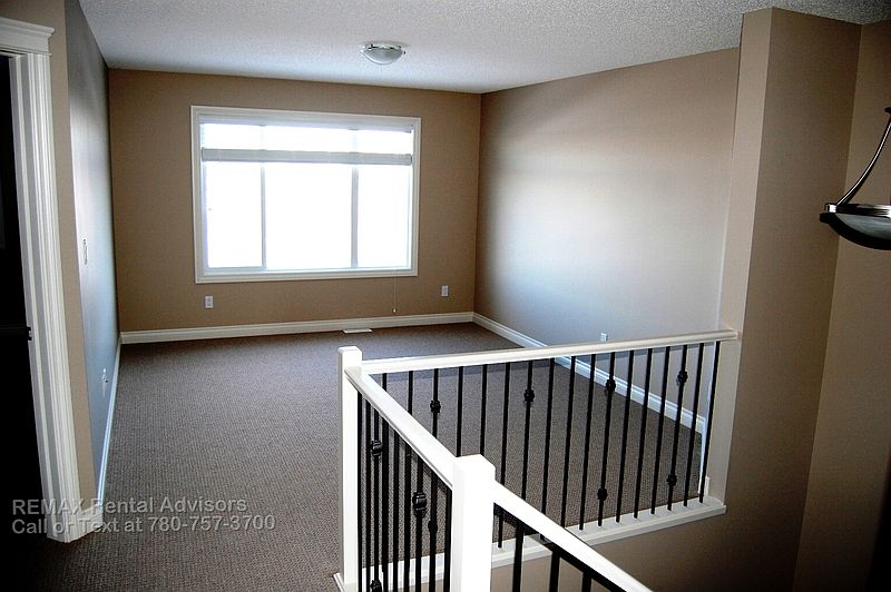 Edmonton Apartment for rent - 3 Bedrooms — photo 7