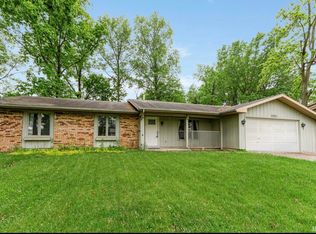 6420 Londonderry Ln, Fort Wayne, IN