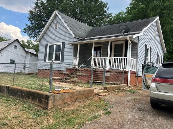 122 Bailey St, Anderson, SC 29621