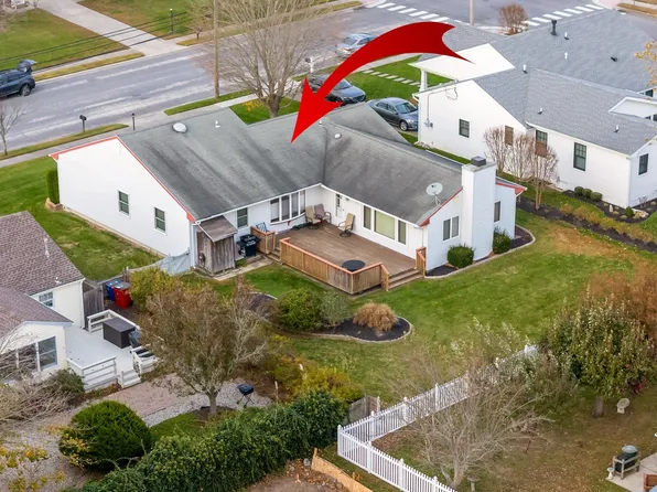 1058 Virginia Ave, Cape May, NJ 08204