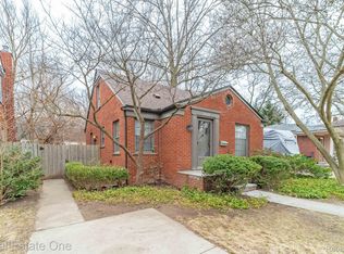 1312 E 4th St, Royal Oak, MI 48067