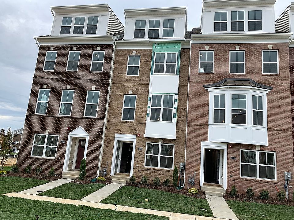 Middle Townhome