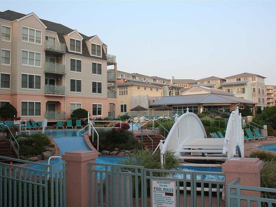 1st image of 9907 Seapointe Blvd APT 200
