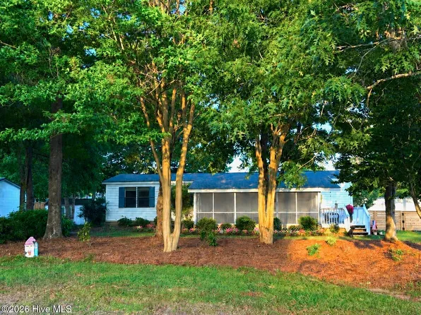 117 Lejeune Road, Cape Carteret, NC 28584