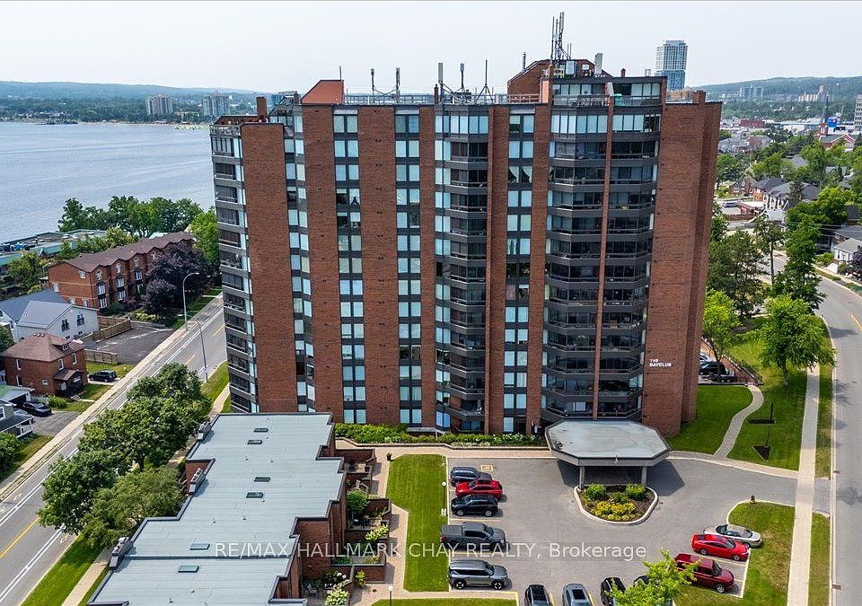 1st image of 181 Collier St #202