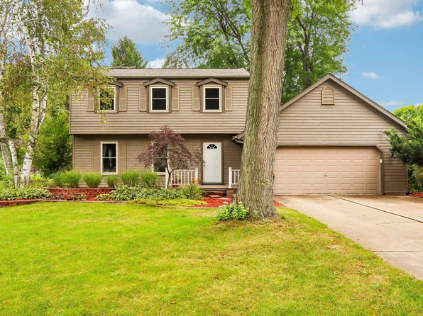 7134 S Hill Rd, Deforest, WI 53532