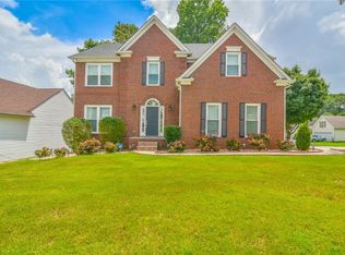 1007 Glen Chase Dr, Lawrenceville, GA 30044