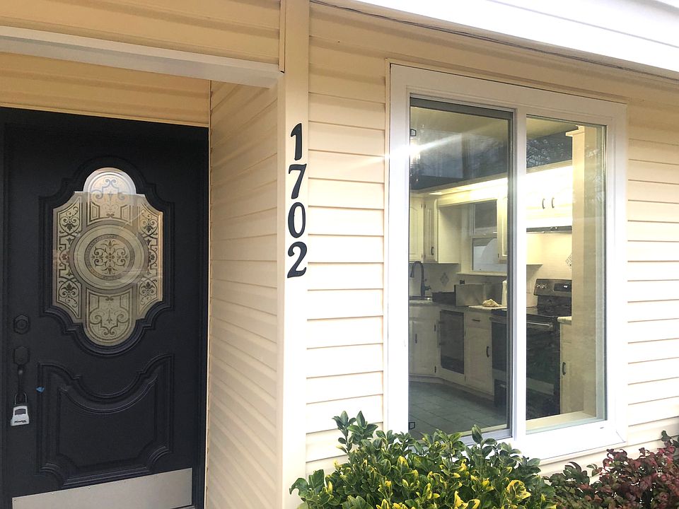 Come on in!!