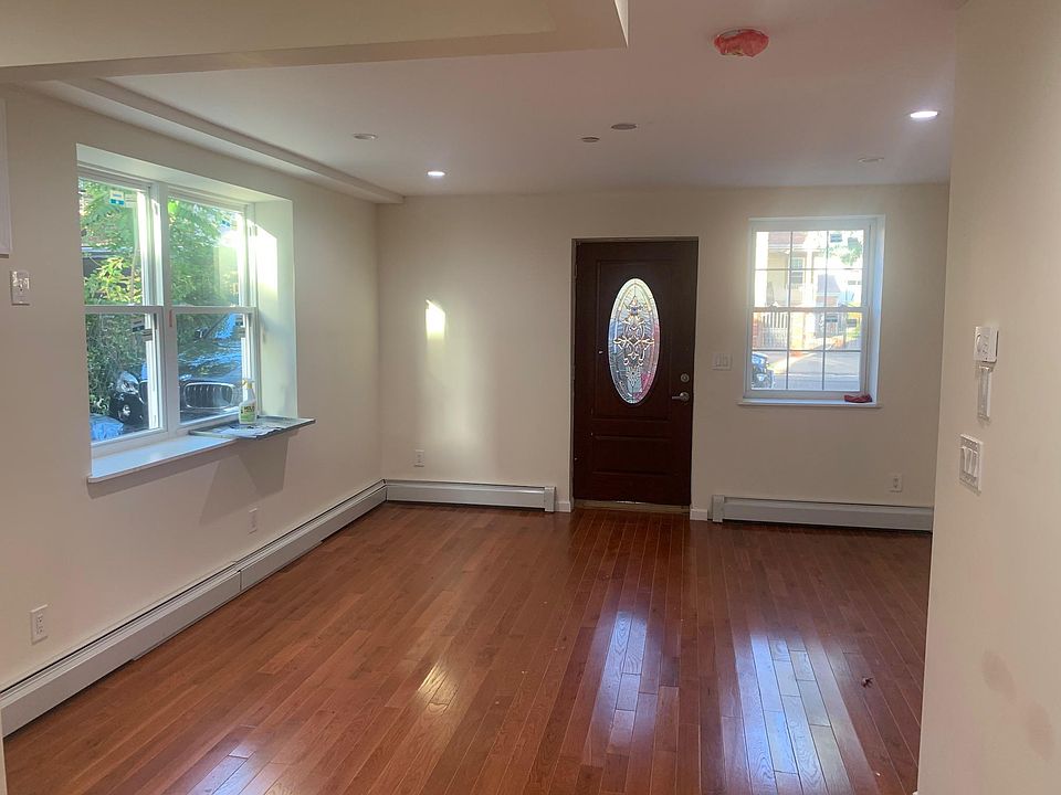 1st image of 4137 De Reimer Ave #2