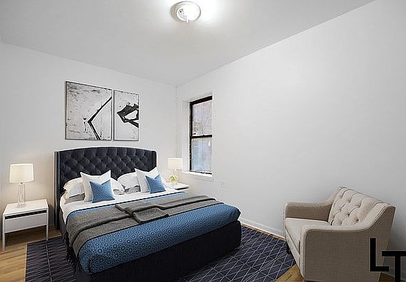 3rd image of 2083 Amsterdam Ave #2R