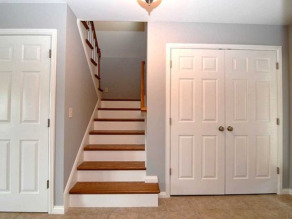 5th image of 6235 Flagstone Dr