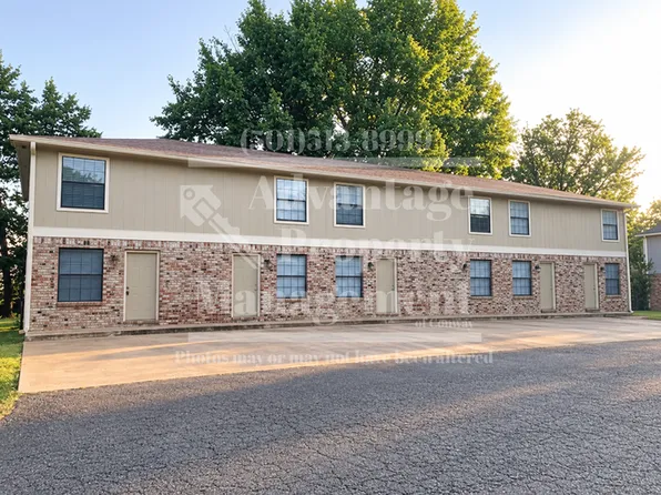 602 4th Ave APT 3, Conway, AR 72032