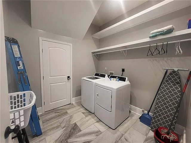6756 Pontchartrain Blvd — Photo 22