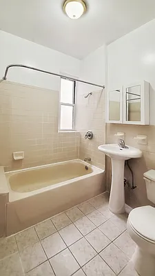 Rented by Corcoran | media 5
