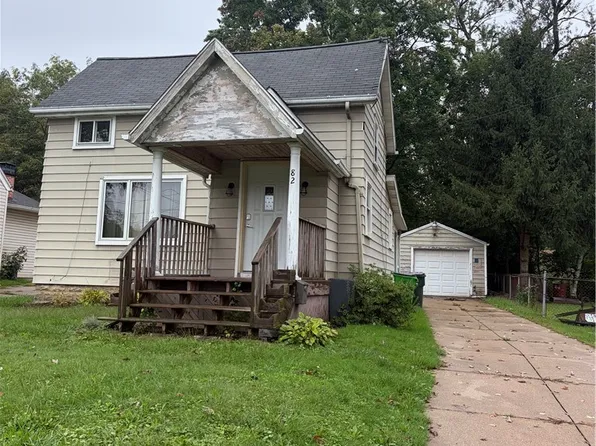 82 Henigan Ave, Barberton, OH 44203