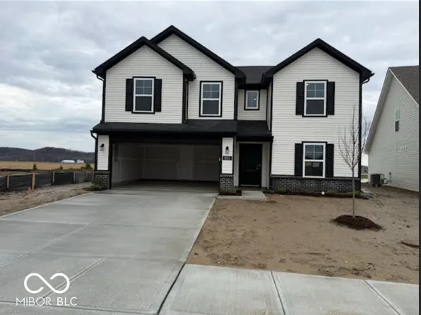 1653 S Richard Dr, Martinsville, IN 46151