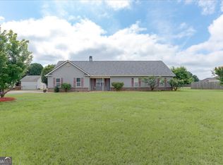 102 Alamo Ct, Warner Robins, GA 31088