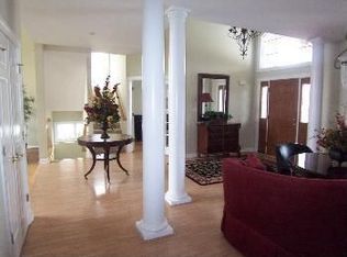 1218 Bristol Ct, Shorewood, IL