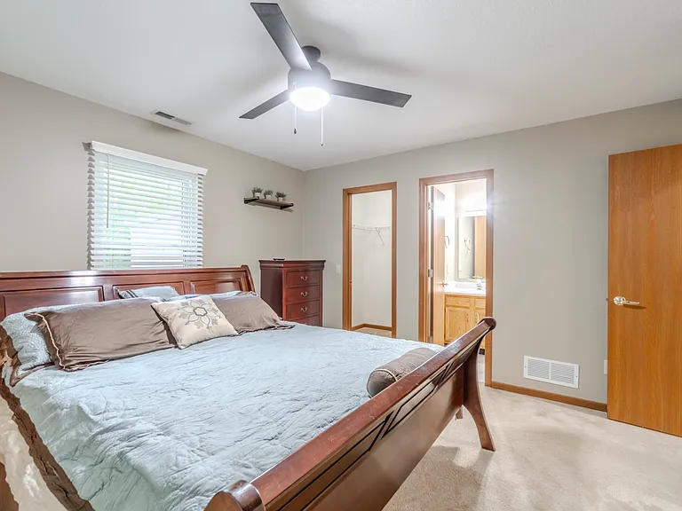 10649 Graystone Cv — Photo 18