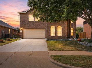 9013 Saratoga Rd, Fort Worth, TX 76244