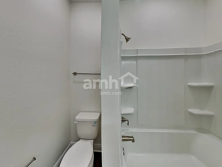2861 Ponds Trl — Photo 24