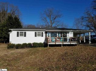 104 Carole Dr, Greer, SC 29651