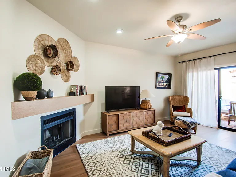 5640 E Bell Rd #1010 — Photo 10