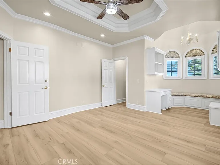 1410 S 10th Ave — Photo 33