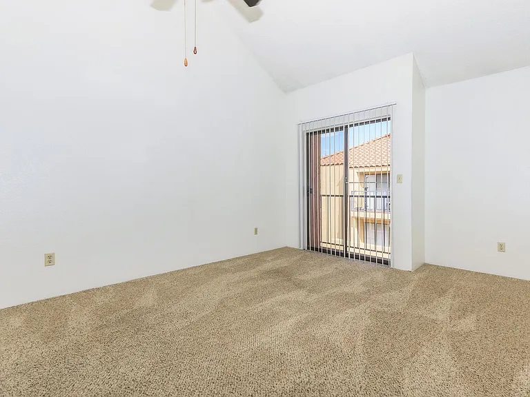Rio Cancion Apartments — Photo 100