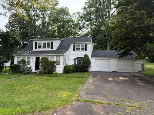 816 Indian Hill Rd, Orange, CT 06477
