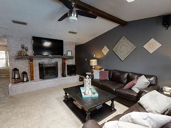 5th image of 4006 N Mescalero Dr