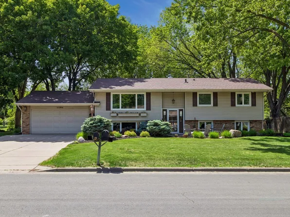 11304 19th Ave S, Burnsville, MN 55337