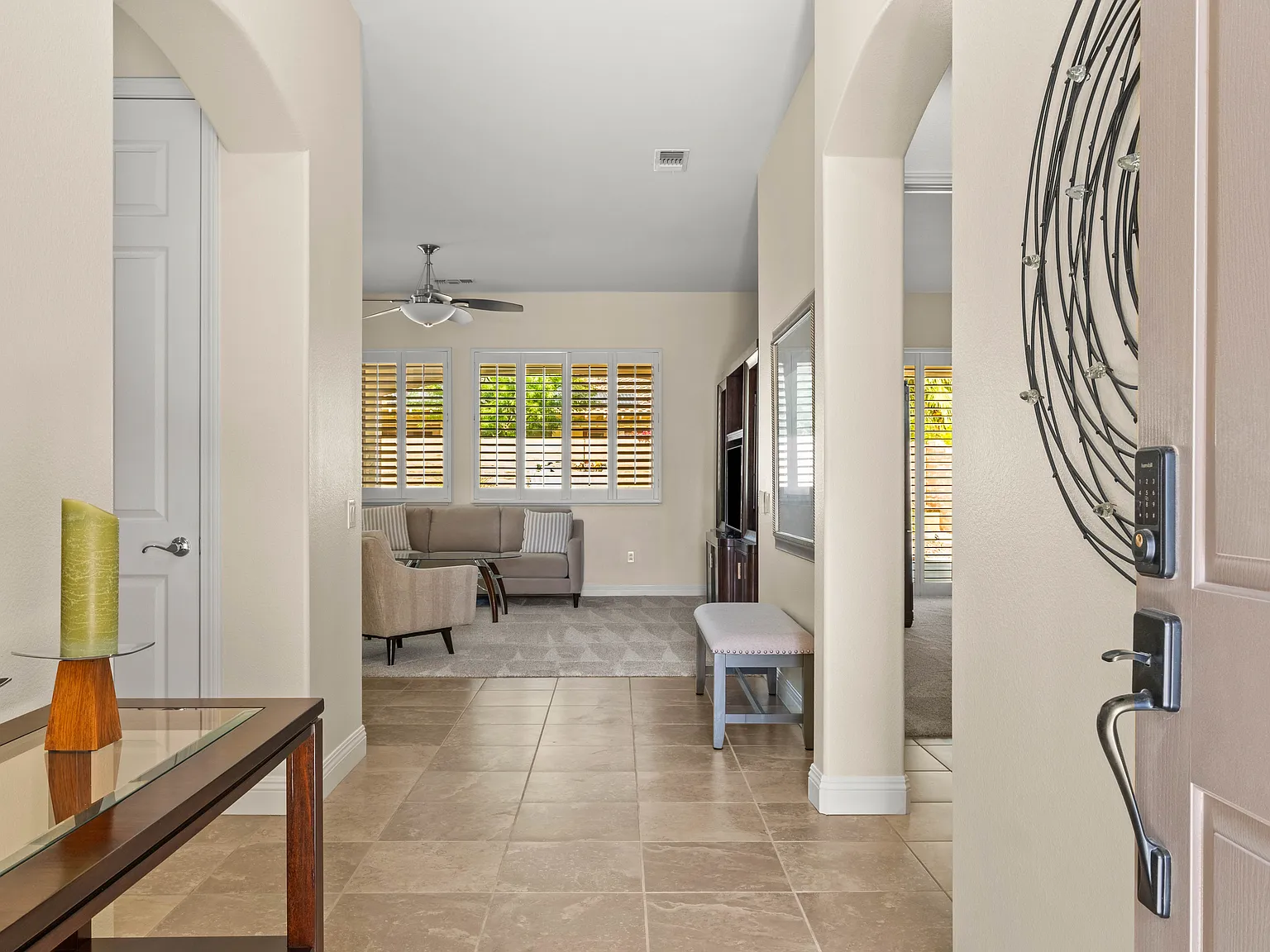 2 bed, 2.5 bath, 1753 sqft, $4,500 — Photo 3