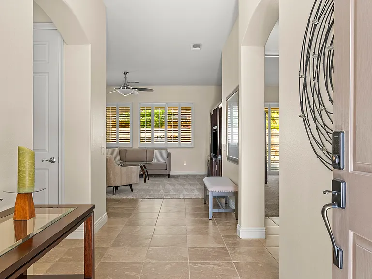 80592 Avenida Santa Eugenia — Photo 3