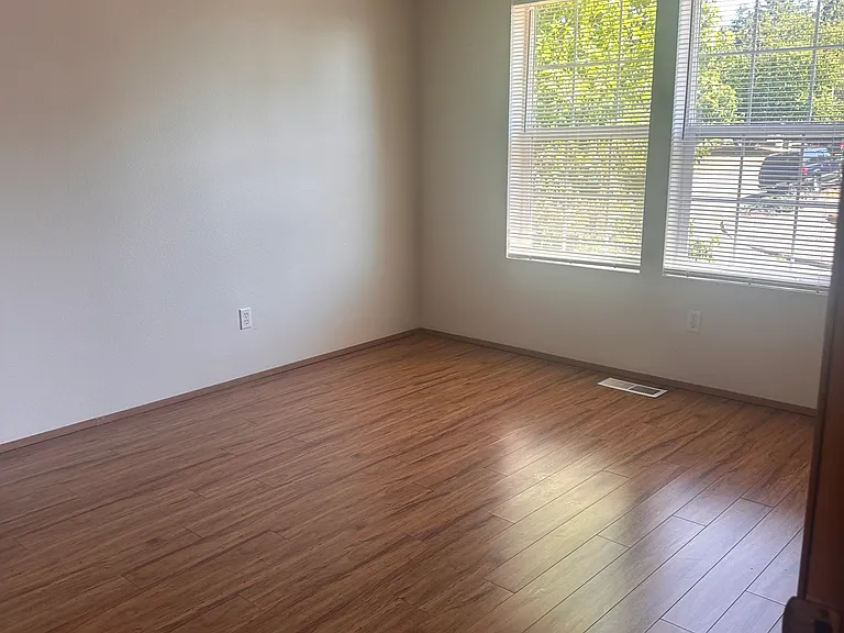 9312 Fairhill Dr NE #A — Photo 29