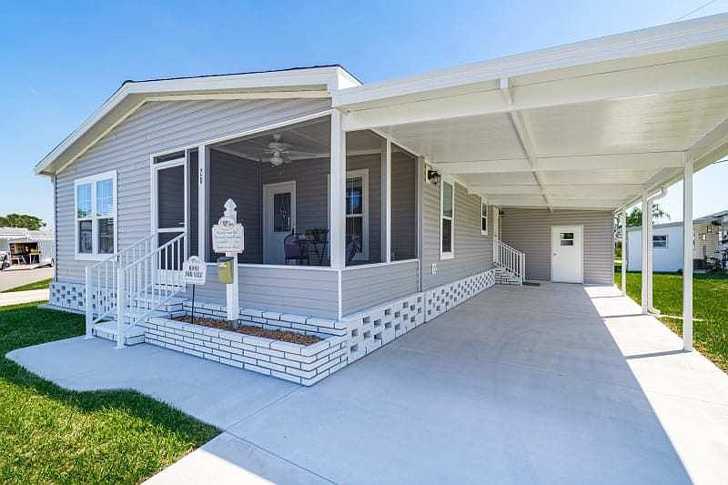 1st image of 227 Sanders Ln #2931