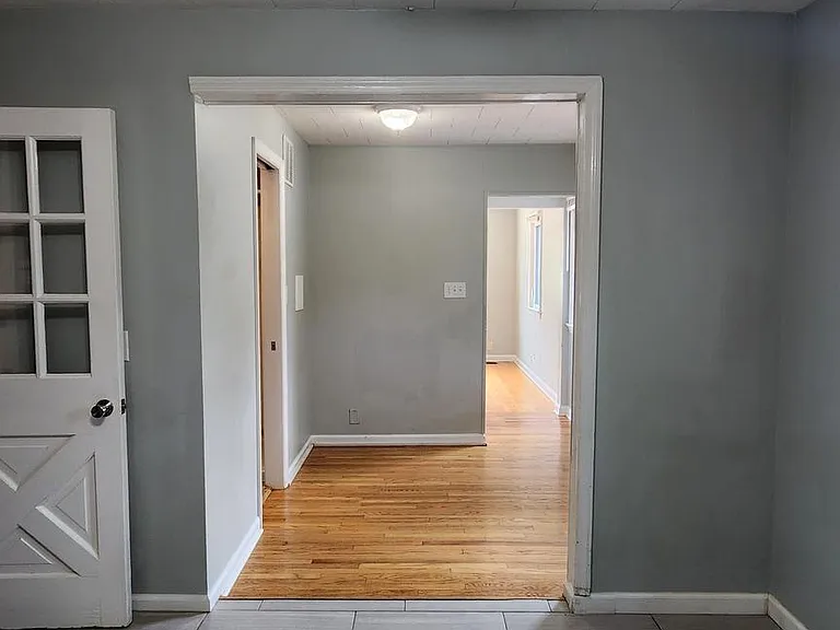 225 Deptford Rd — Photo 5